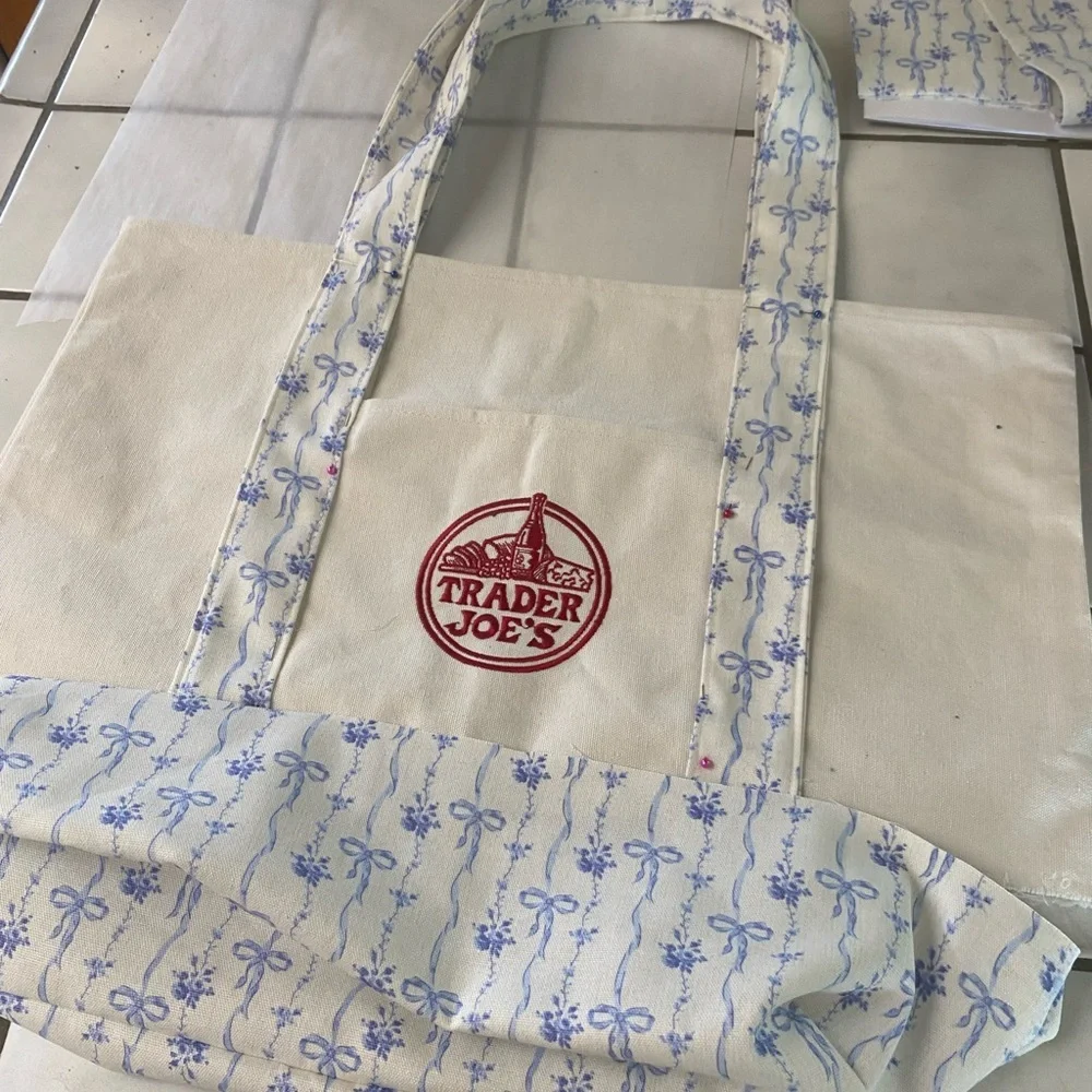 Custom Trader Joe's White and Blue Bow Tote Shopping Bag - Picture 3 of 4